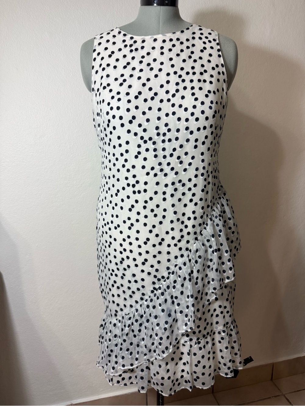 Lauren Ralph Lauren White and Black Polka Dot Ruffle Midi Dress